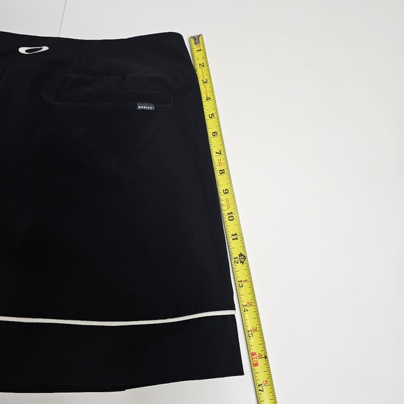 Oakley Womens XL Black Balata Golf Skort Skirt Lined Stretch Pull On Tennis - Picture 14 of 15